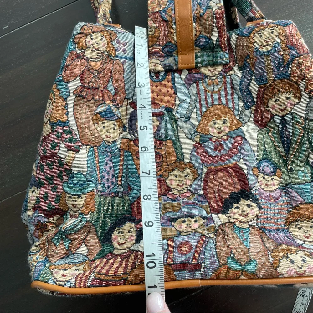 Tapestry Bucket Purse Travel Bag with People from around the world